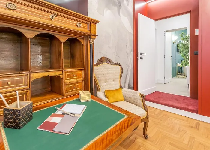 Monti Exclusive 3 Bedroom Apartment *
